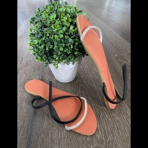Brand new rhinestone detail sandals!
